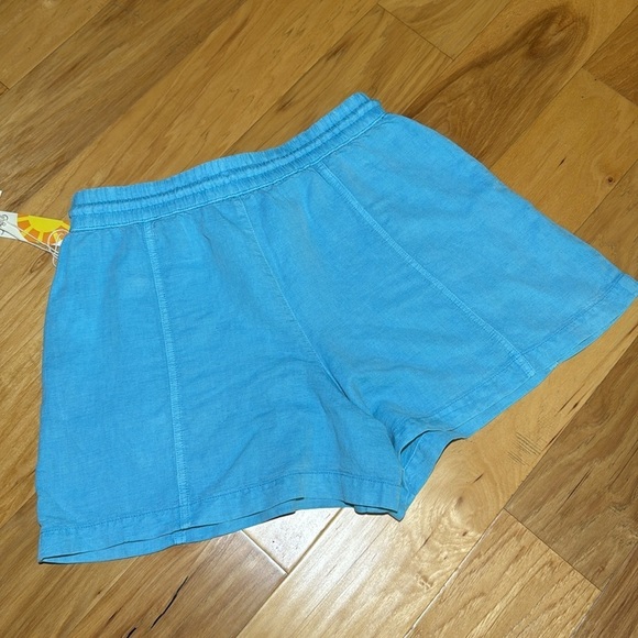 C&C California Linen Retro Drawstring Shorts - Picture 4 of 5
